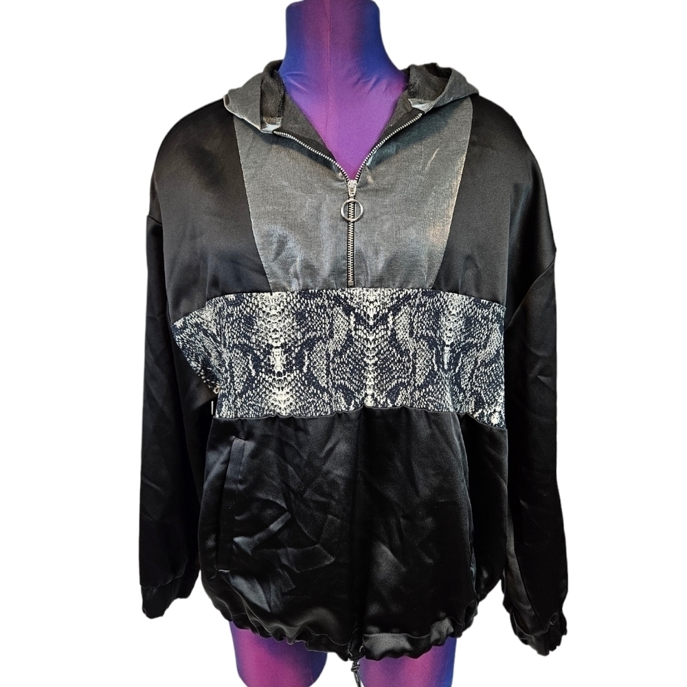 Zara Basic Silver & Black Satin Hooded Windbreaker Size Medium Women's H34